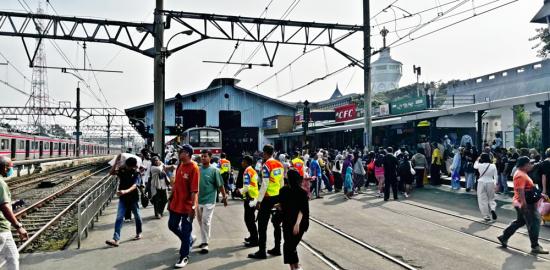 Info Commuter Line: Momen Libur Panjang, Stasiun di Kawasan Wisata Seperti Bogor dan Jakarta Kota Jadi Stasiun Tujuan Masyarakat