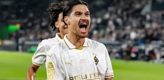 Borussia Monchengladbach Cemas Cedera Kevin Diks di Laga Debut DFB Pokal