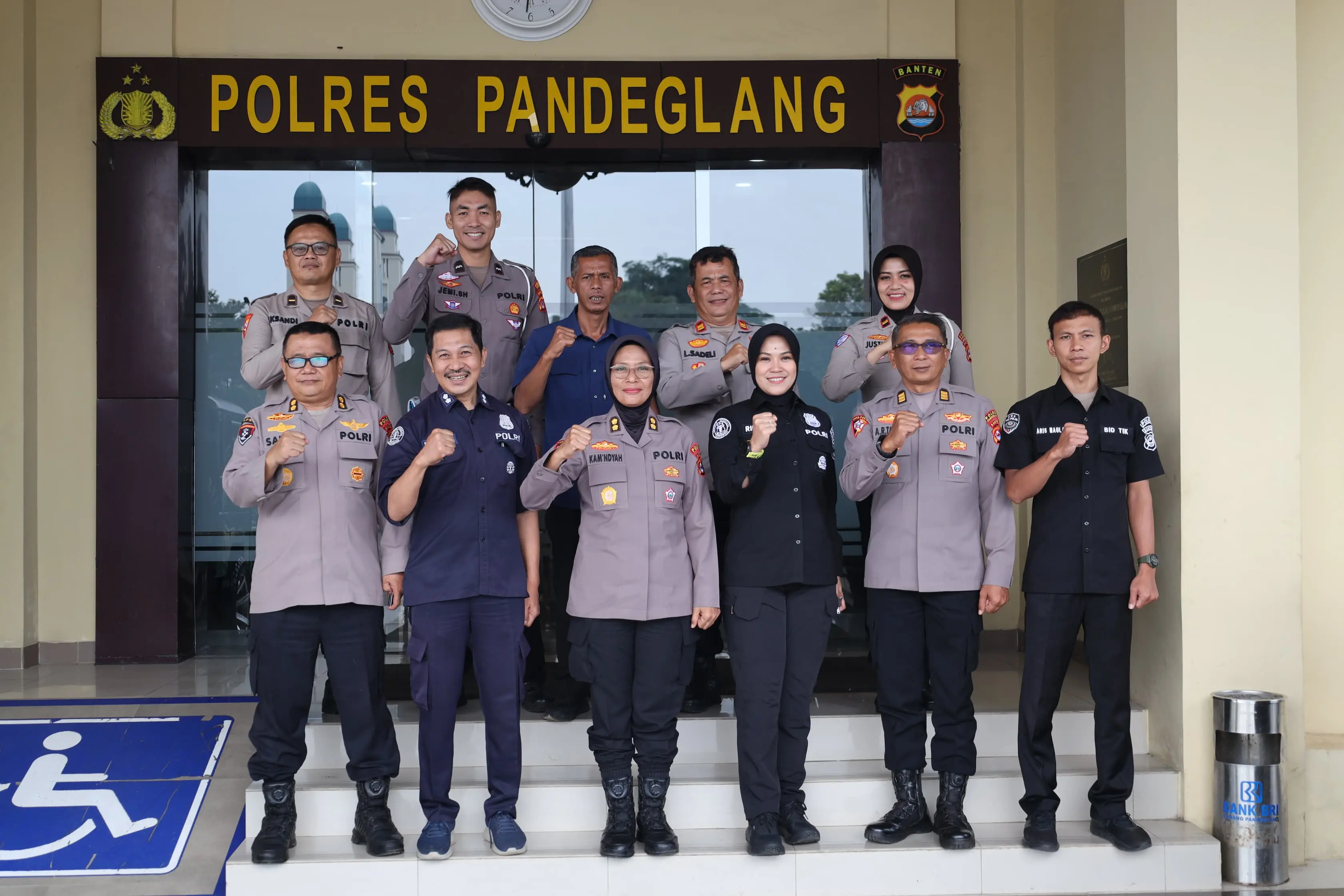 Sambut HUT Bhayangkara ke-80, Polda Banten Gelar Penilaian Lomba Layanan Polisi 110 di Polres Jajaran  Serang – Dalam rangka