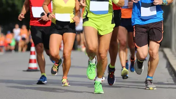 Dokter RSUI Ingatkan Pelari Maraton Pantau Detak Jantung dan Kondisi Tubuh