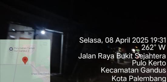 Warga Resah, Lampu Jalan di Kawasan Gandus Padam Berbulan-Bulan