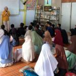 Pengabdian Masyarakat: BEM Global Institute Mengajar Anak-Anak Jalanan Serta Siswa SD Hingga SMP