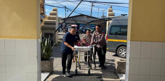 Respons Cepat Biddokkes Polda Banten Selamatkan Anak Kejang di Anyer