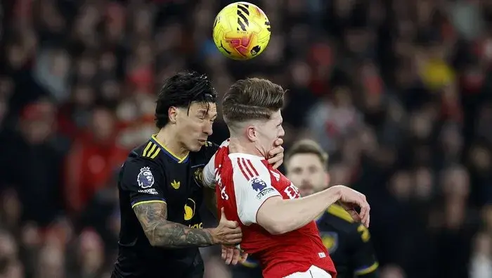 Arsenal Masih di Puncak, Jarak Poin Kian Menipis Usai Kalah dari MU