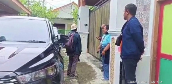 KPK Geledah Rumah Kadis PUPR Madiun, Dalami Dugaan Gratifikasi Proyek dan Dana CSR