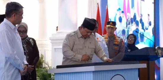 Presiden Prabowo Resmikan Museum Marsinah di Nganjuk