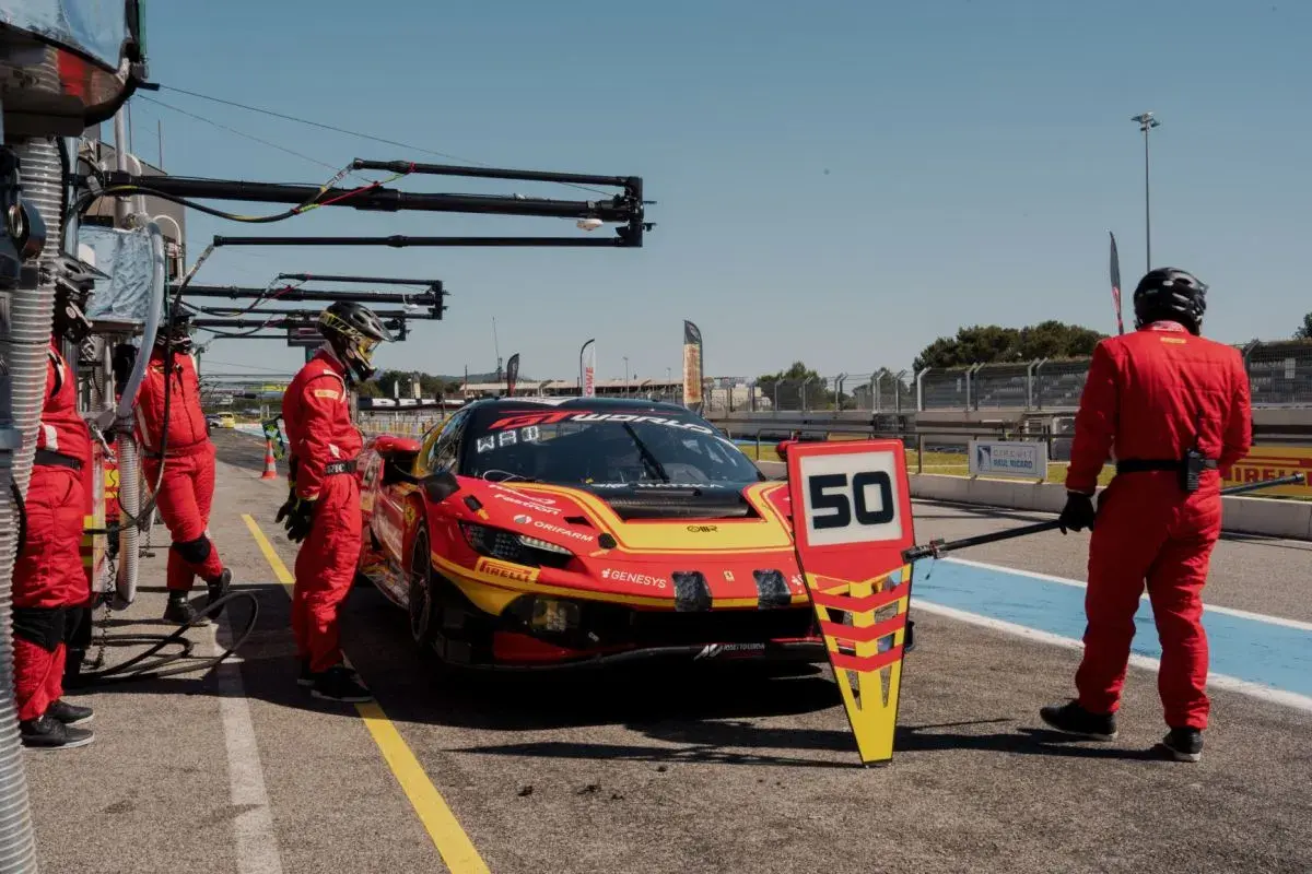 Sean Gelael Hadapi Persaingan Ketat di GT World Challenge Europe 2026 Kelas Pro