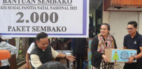 Panitia Natal Nasional Laksanakan Kegiatan Sosial: Sentuhan Natal di Kampung Halaman Presiden Prabowo