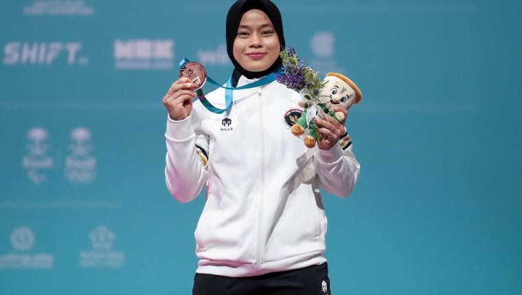Lifter Nadita Aprilia Persembahkan Perunggu untuk Indonesia di Islamic Solidarity Games 2025