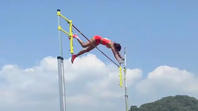 Diva Renatta Jayadi Rebut Emas di Nantou International Pole Vault 2026