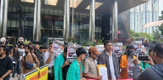 FMAK Gelar Aksi di Kantor KPK: Tuntut Segera Periksa Walikota Samarinda
