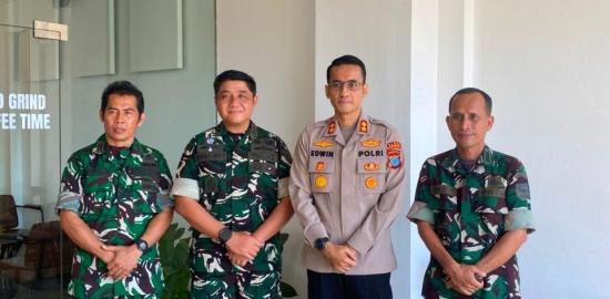 Jaga Kekompakan, Kapolres Sorong - Dandim 1802 Sorong Bersilaturahmi
