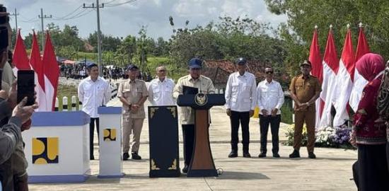 Prabowo Resmikan Pembangunan 1.151 Kilometer Jalan Daerah di 37 Provinsi