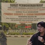 Catatan Kritis: Aktivis Kampus Mandul Bentangkan Spanduk Penyesalan