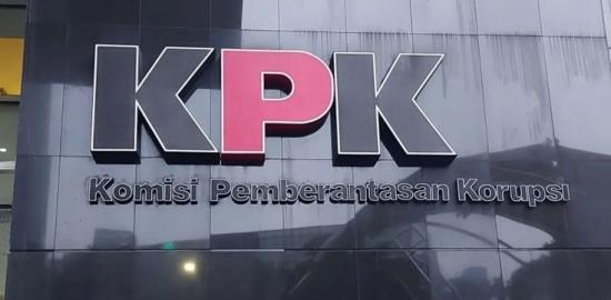 KMPPM Gelar Aksi di KPK dan PUPR: Desak Usut Dugaan Proyek Bermasalah di Maluku Utara