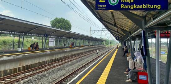 Peningkatan Pengguna Commuter Line di Green Line Sebagai Sinyal Pertumbuhan Masyarakat