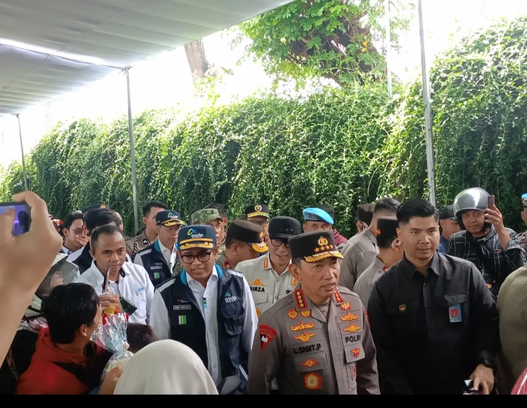 Kapolri Tinjau Arus Balik Lebaran di Pelabuhan Bakauheni