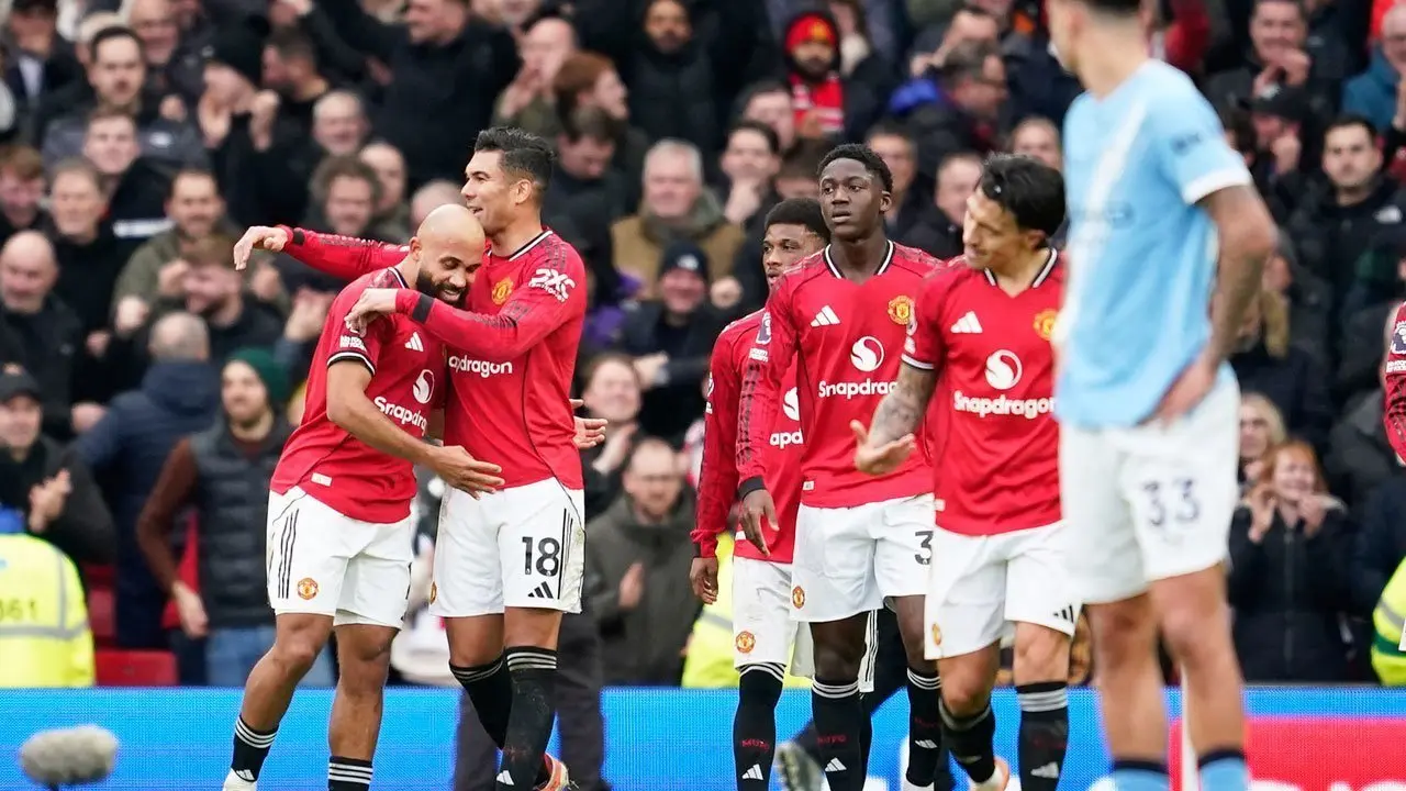 Derby Manchester Milik Setan Merah, MU Tekuk Man City 2-0 dan Tembus Empat Besar