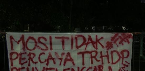 Spanduk "Mosi Tidak Percaya Terhadap Penyelenggara" Berserakan, Mahasiswa Gugat Integritas Penyelenggara Pemilu Tangerang