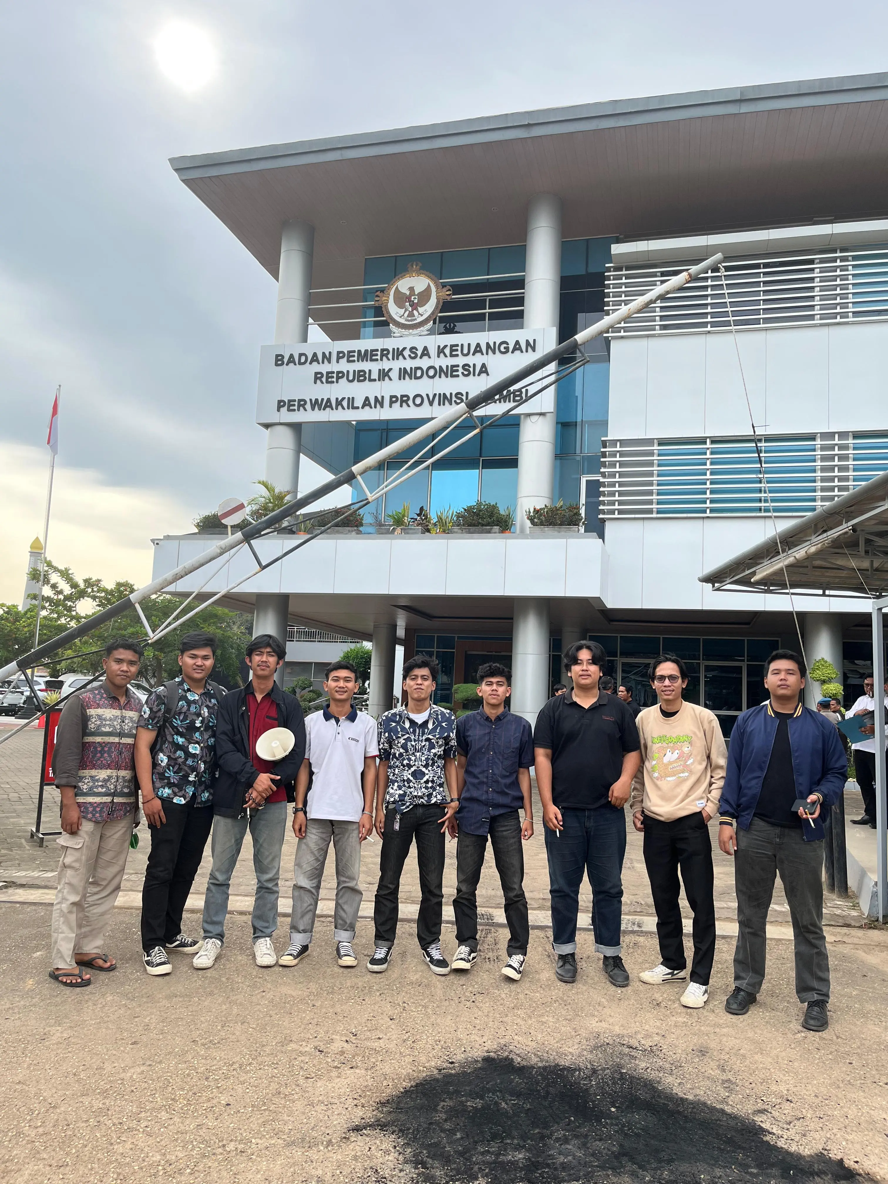 Mahasiswa Jambi Desak BPK Melakukan Investigasi Khusus Terhadap Anggaran BLUD RS. Nurdin Hamzah Kabupaten Kab. Tanjab Timur