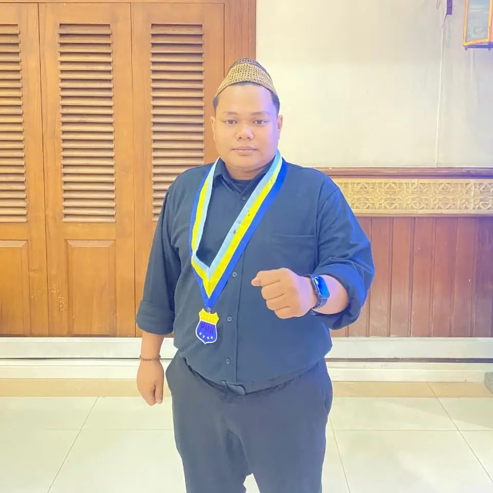 Ketua Bidang Eksternal PMII Unusia Soroti Dugaan Ajang Simpati Berbungkus Amal: Turnamen Padel Fraksi PAN DPR RI di Tengah Bencana Sumatra