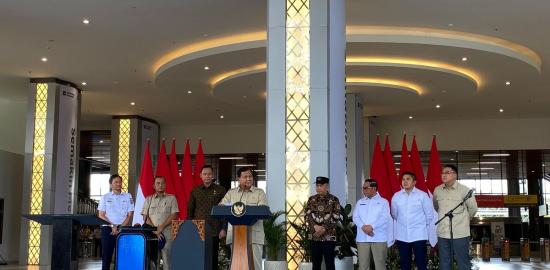 Prabowo: Soal Whoosh Tak Perlu Diributkan, Pemerintah Bertanggung Jawab Penuh