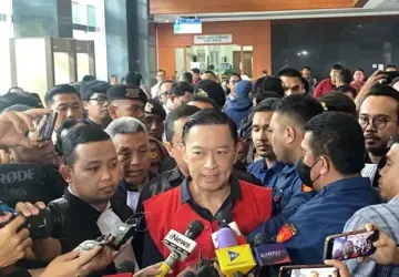 Mantan Menteri Perdagangan Tom Lembong Didakwa Korupsi dan Merugikan Negara Ratusan Miliar Rupiah