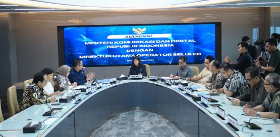 Asyik! Menkomdigi Pastikan Paket Internet Lebih Murah hingga 50%