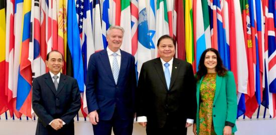Menko Airlangga Temui Sekjen OECD di Paris, Bahas Perkembangan Aksesi Indonesia