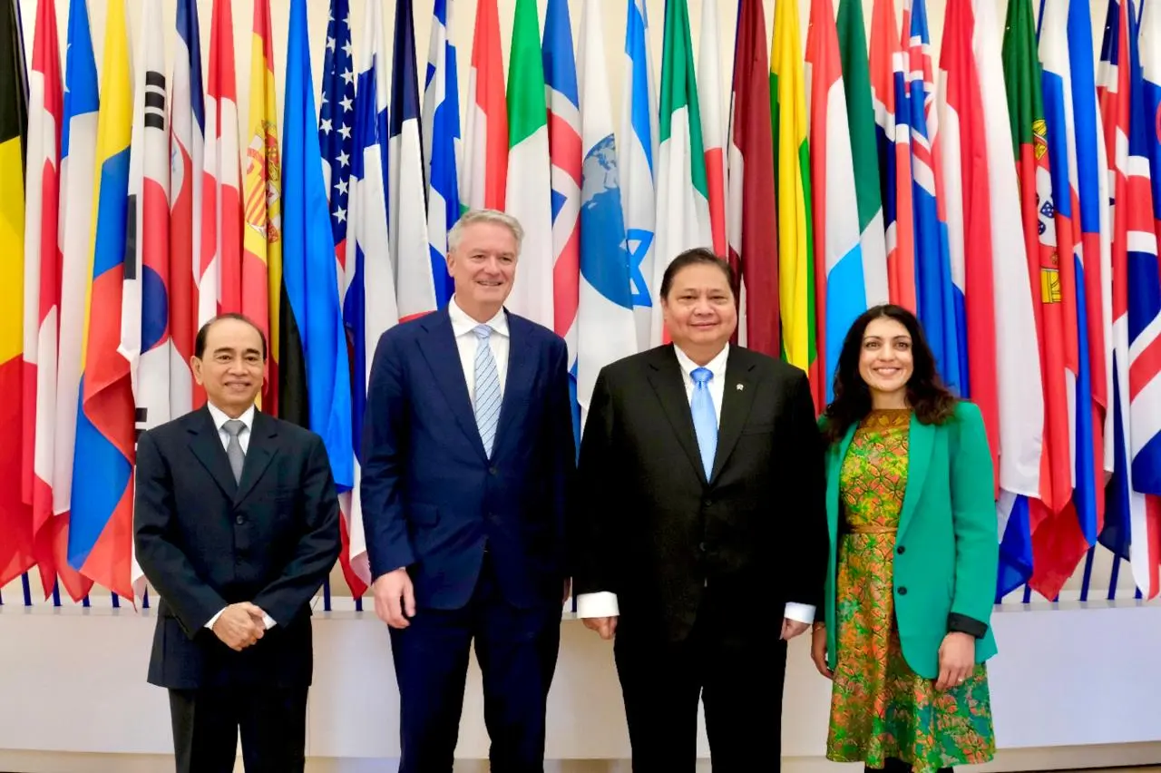 Menko Airlangga Temui Sekjen OECD di Paris, Bahas Perkembangan Aksesi Indonesia