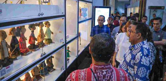 Wagub Rano Ajak Pelajar Wisata Museum di Jakarta