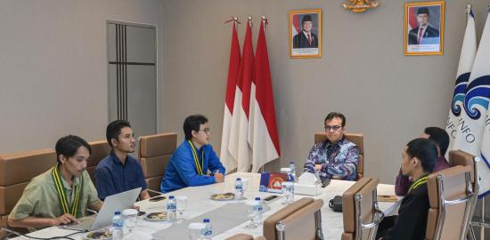 Wamen Komdigi Dukung Inisiatif Brigade PII dalam Pelatihan Keamanan Siber Pelajar