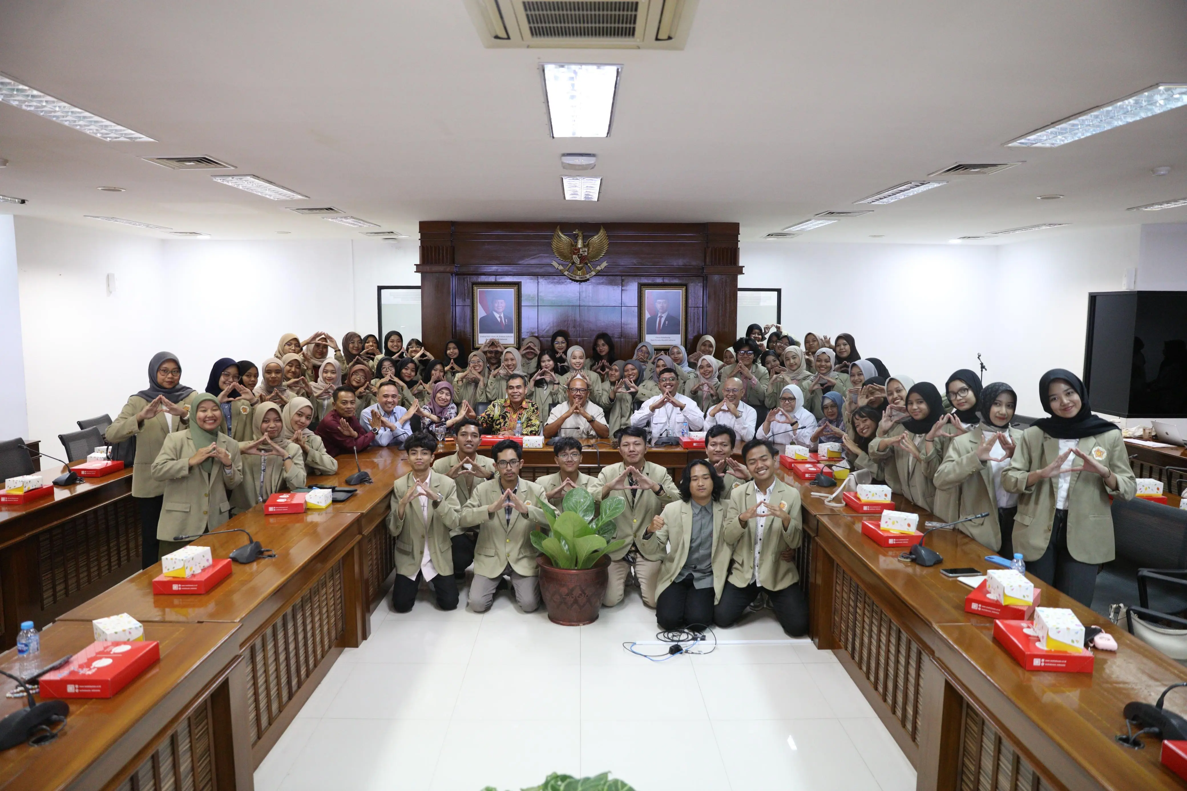 Kemensetneg Bagikan Wawasan Strategis Manajemen Arsip Kepresidenan ke Mahasiswa SV UGM