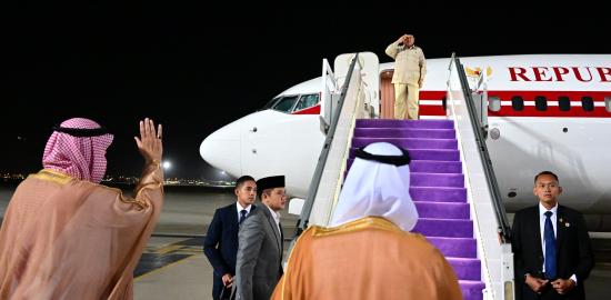 Presiden Prabowo Tinggalkan Arab Saudi untuk Lanjutkan Lawatan ke Negara Berikutnya
