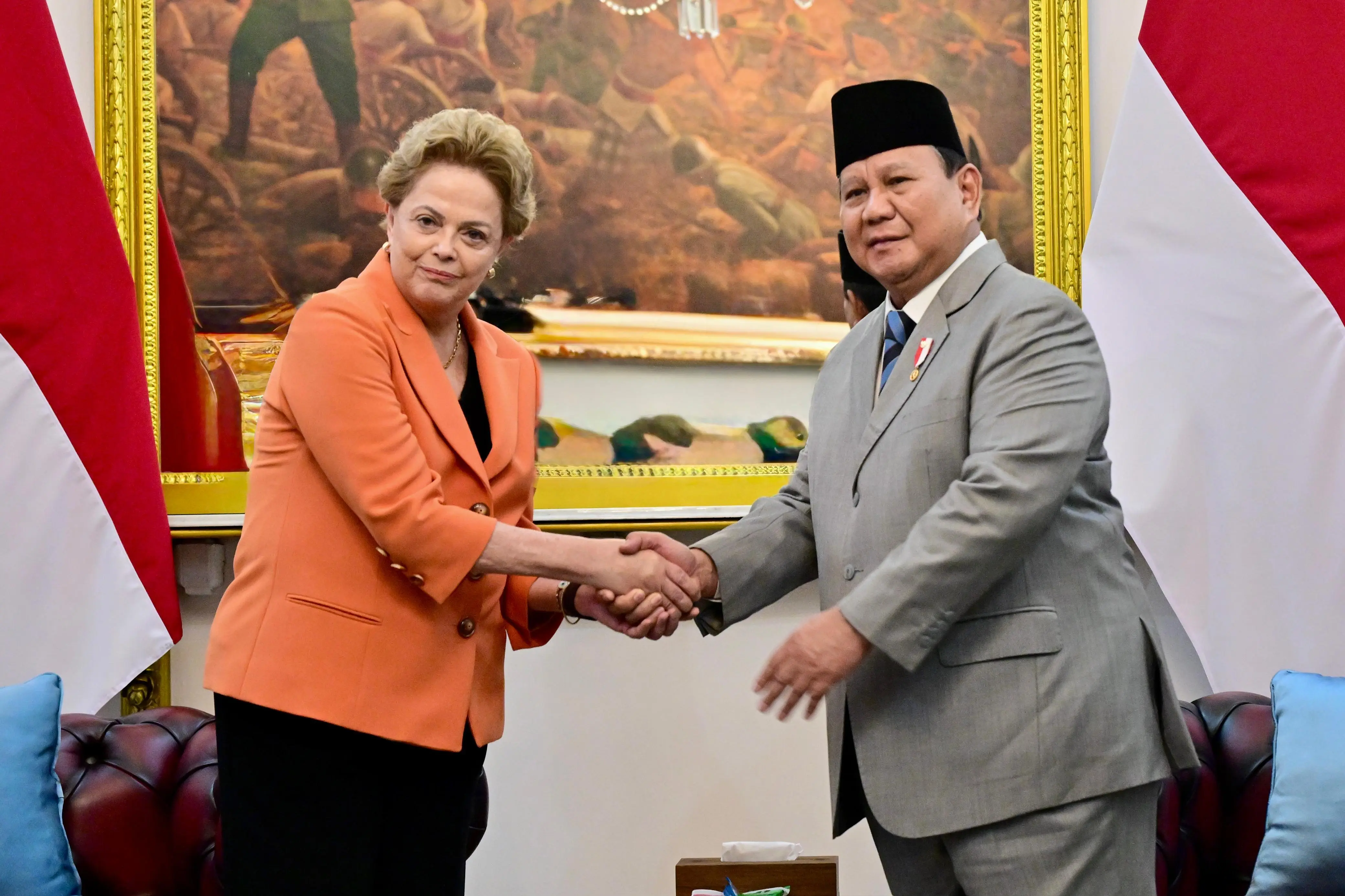 Presiden Prabowo Terima Kunjungan Kehormatan Presiden NDB Dilma Rousseff di Istana Merdeka