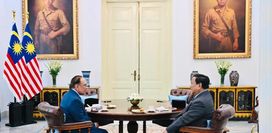 Presiden Prabowo dan PM Anwar: Sahabat Lama dan Mitra Strategis
