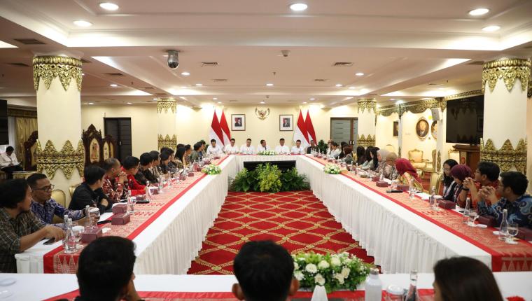 Tingkatkan Komunikasi Publik, Mensesneg Gelar Sarasehan Bersama Wartawan