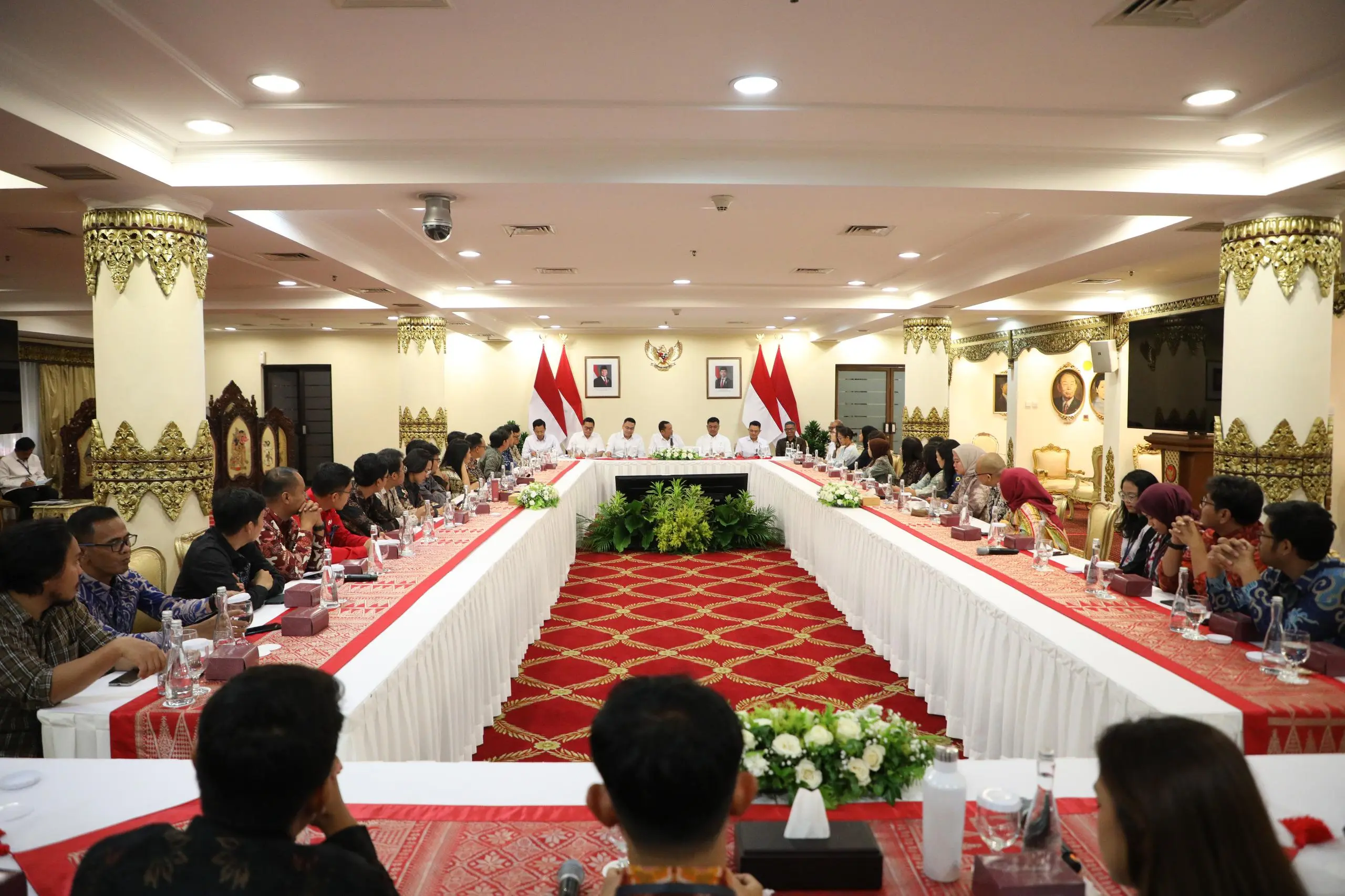 Tingkatkan Komunikasi Publik, Mensesneg Gelar Sarasehan Bersama Wartawan