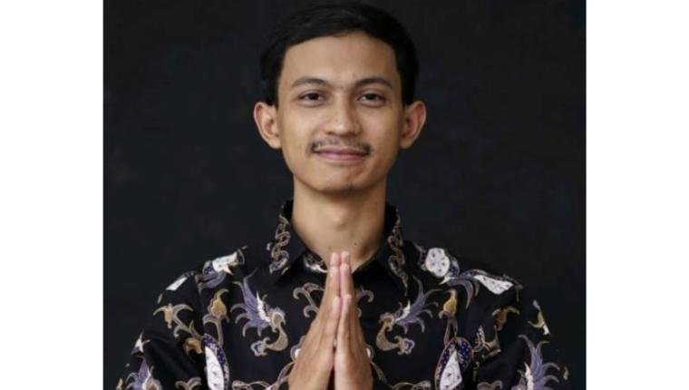 Webinar Nasional Milenial Indonesia Bahas Soal Hilirasi Industri