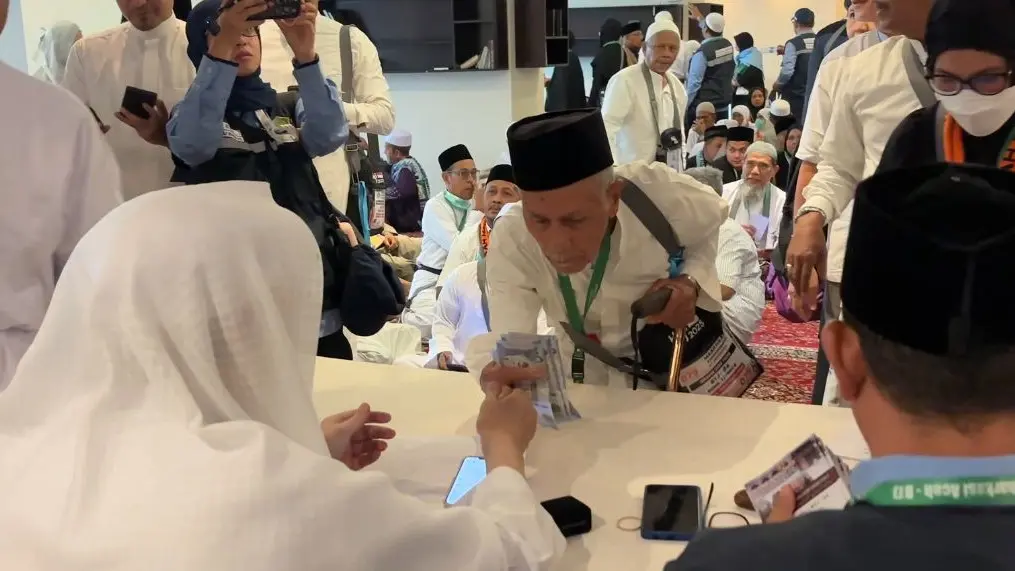 Jemaah Haji Embarkasi Aceh Terima 2.000 SAR dari Baitul Asyi