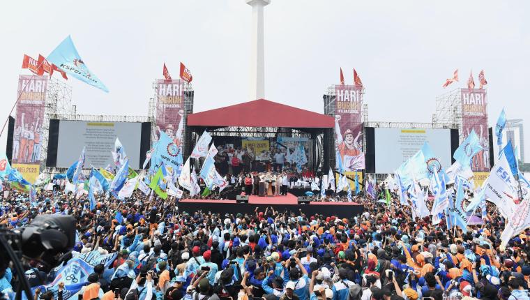 Peringatan Hari Buruh: Presiden Prabowo Sampaikan Janji Kesejahteraan dan Wacana Pahlawan Nasional dari Kalangan Buruh
