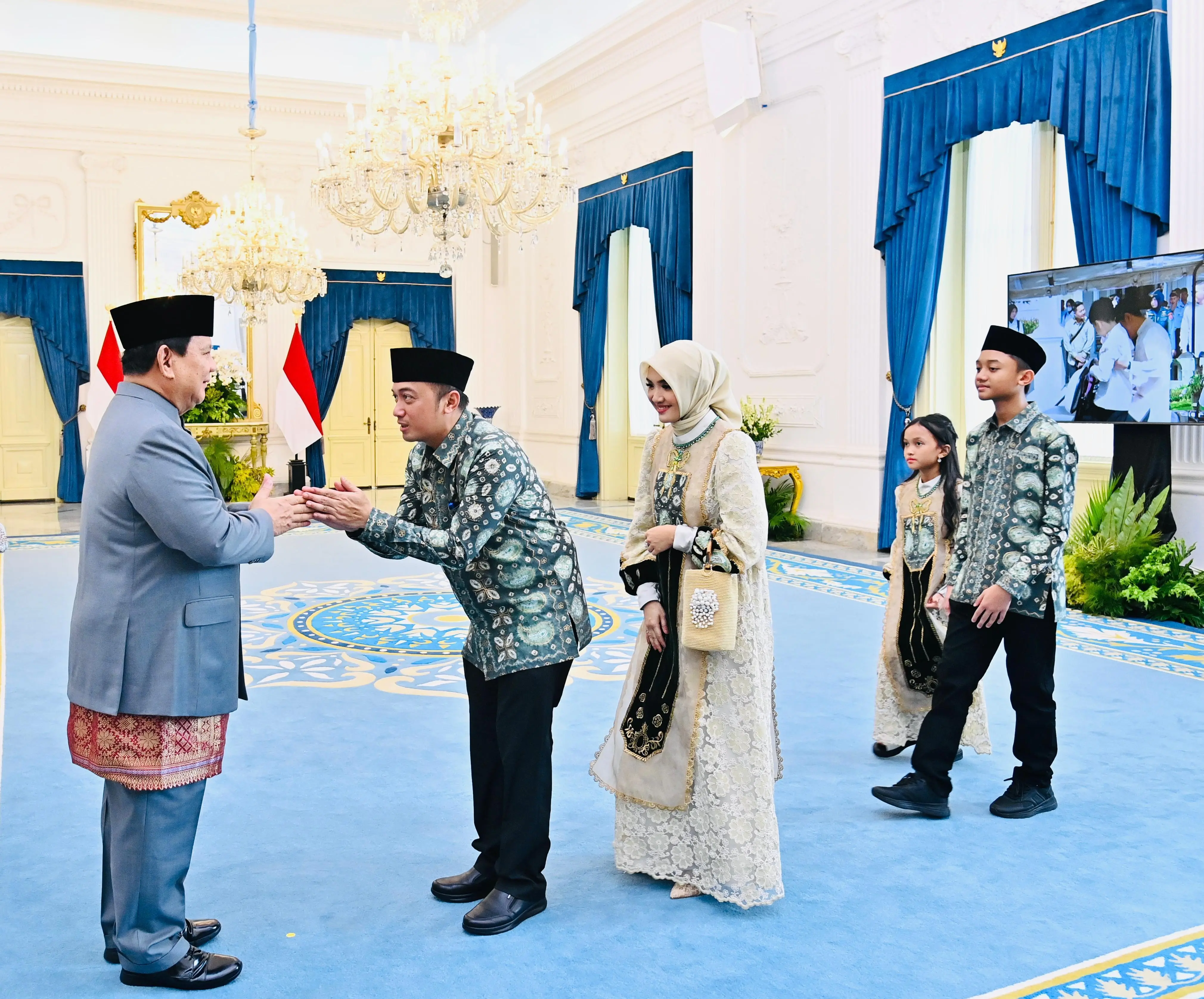 Presiden Prabowo Gelar Griya Bersama para Tokoh dan Pejabat Negara di Istana