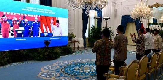 Presiden Prabowo Resmikan Produksi Perdana Lapangan Minyak Forel dan Terubuk