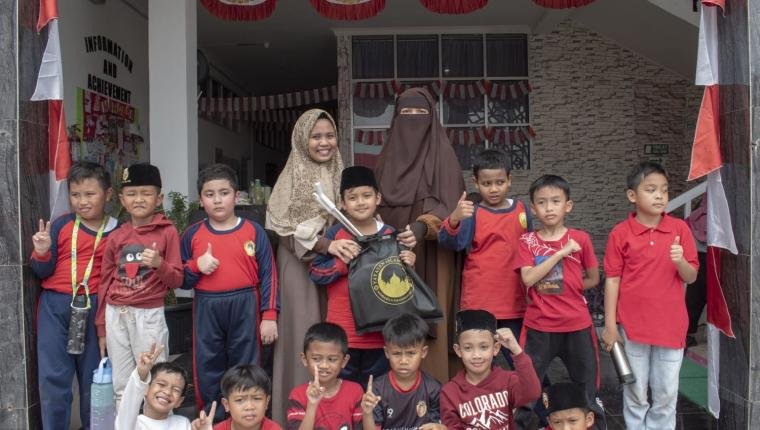 Semarak Kemerdekaan, SD Islam Al Fahd Gelar Lomba Sederhana Hingga Berbasis Teknologi