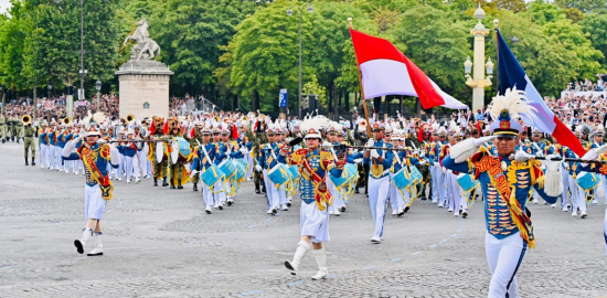 Satgas Patriot II Indonesia Curi Perhatian di Bastille Day 2025 Prancis