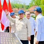 Presiden Prabowo Resmikan 1.151 KM Jalan Daerah, Warga: Sangat Terbantu dan Bangga