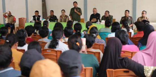 Dari Diplomasi hingga Swasembada Pangan, Pesan Pembangunan Hadir di Karnaval Bersatu