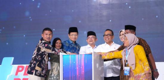 Presiden Prabowo Pimpin Sidang Kabinet Paripurna: Strategi Kita Benar, Kita Berada di Arah yang Benar