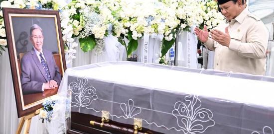 Annual Consultation Meeting Indonesia-Malaysia: Komitmen Kerja Sama, Perdamaian, dan Perlindungan Migran