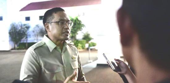 Presiden Prabowo Panggil Dirut Pertamina untuk Bahas Distribusi BBM ke SPBU Swasta